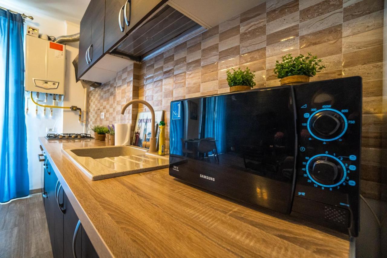 Apartament Mamaia Sat Apartment Năvodari Екстериор снимка