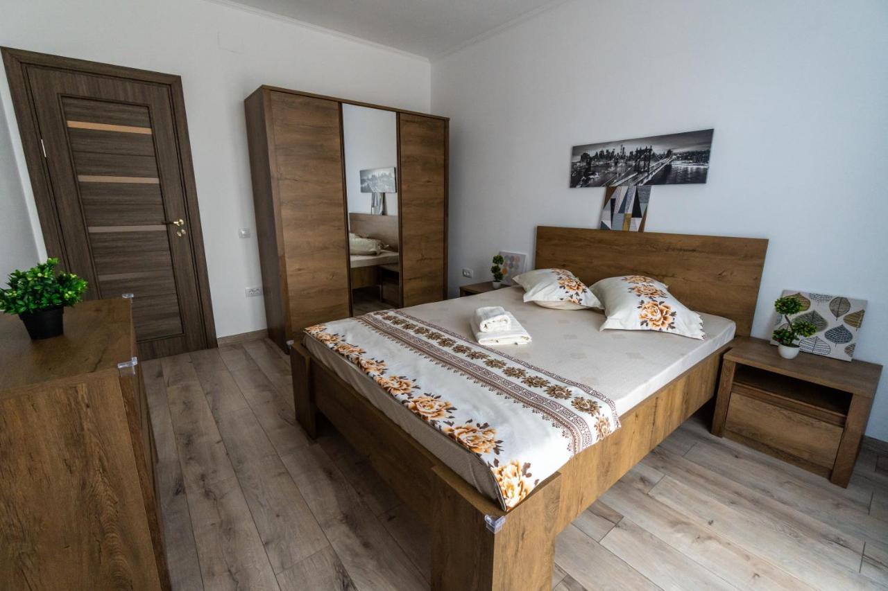 Apartament Mamaia Sat Apartment Năvodari Екстериор снимка